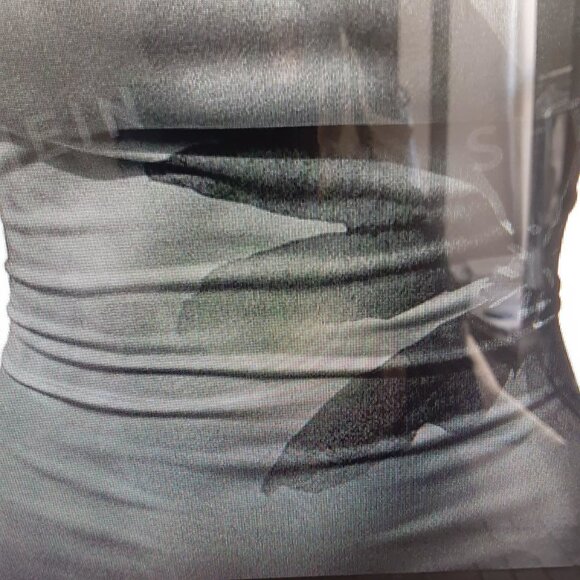 sleek matte black floral print body con dress with high slit - size XS - Picture 4 of 5